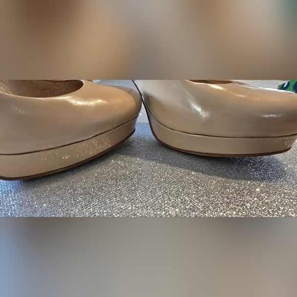 Michael Kors  Nude Patent Leather High Stiletto Heels with Pointed Toe - Picture 7 of 13